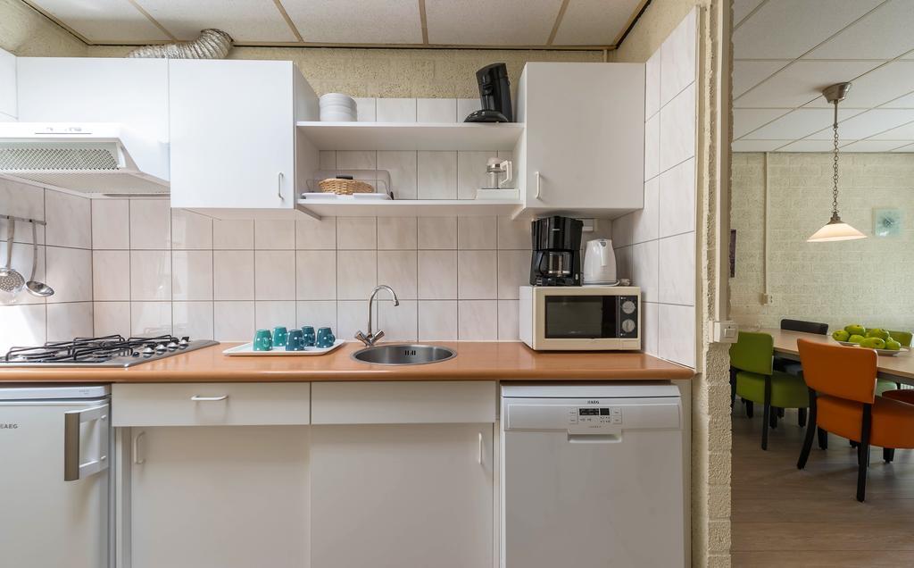 Roompot Schin Op Geul Born Ruang foto