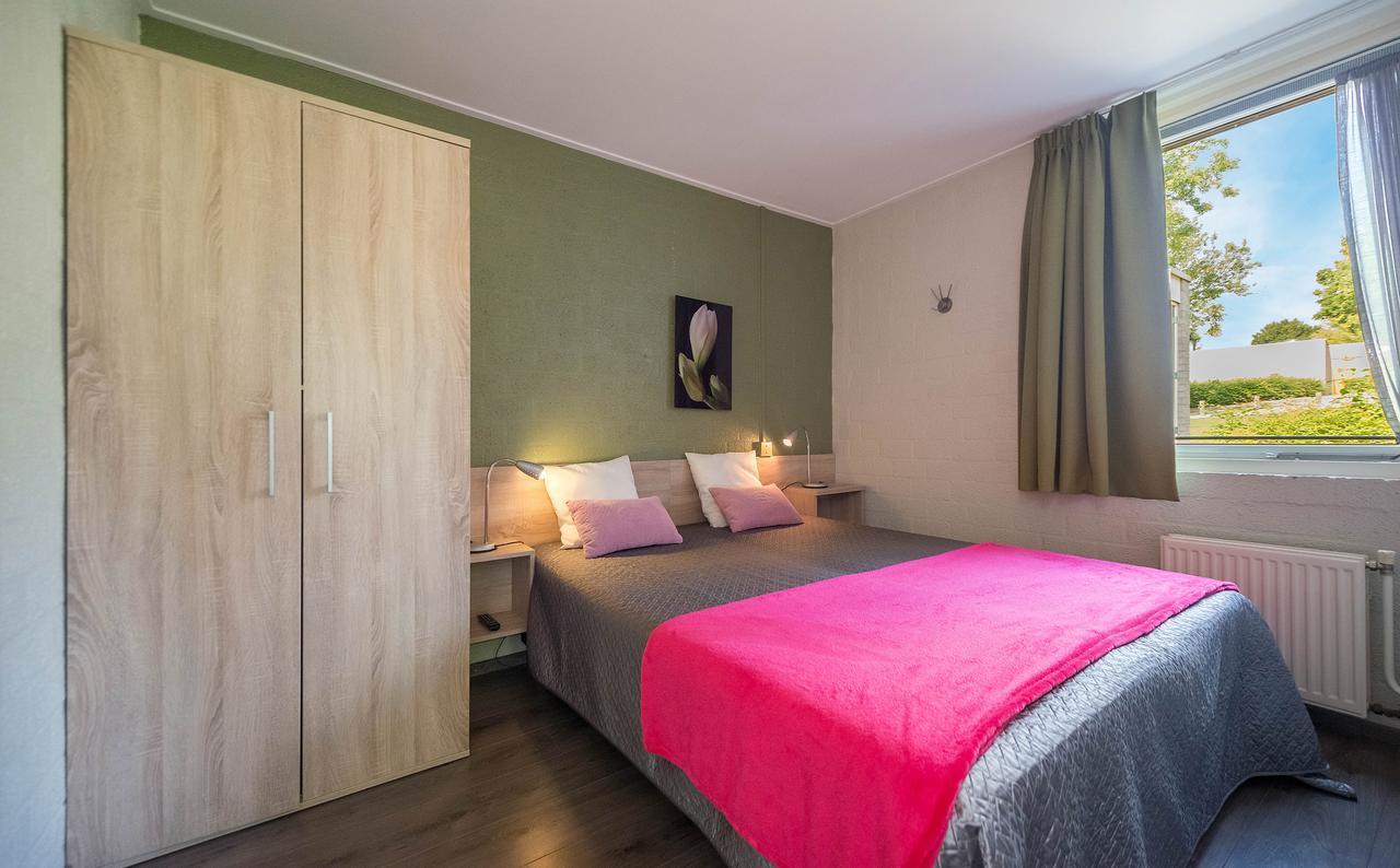 Roompot Schin Op Geul Born Ruang foto